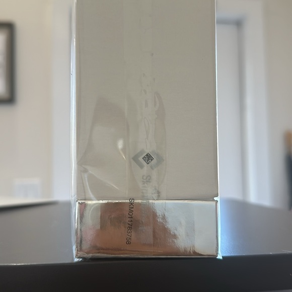 Skinmedica Even and correct 2 fl. Oz. - Picture 5 of 5